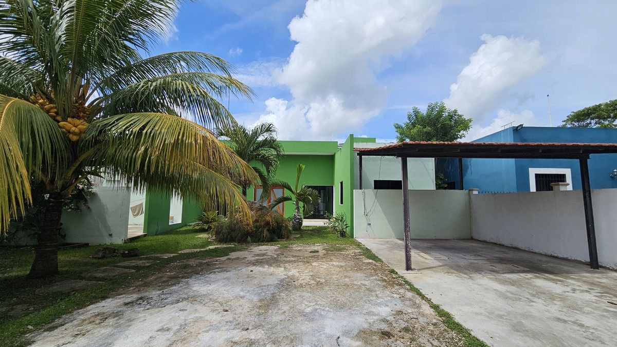1 de 19: Fachada Principal