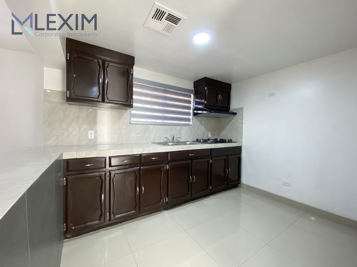 5 of 17: cocina