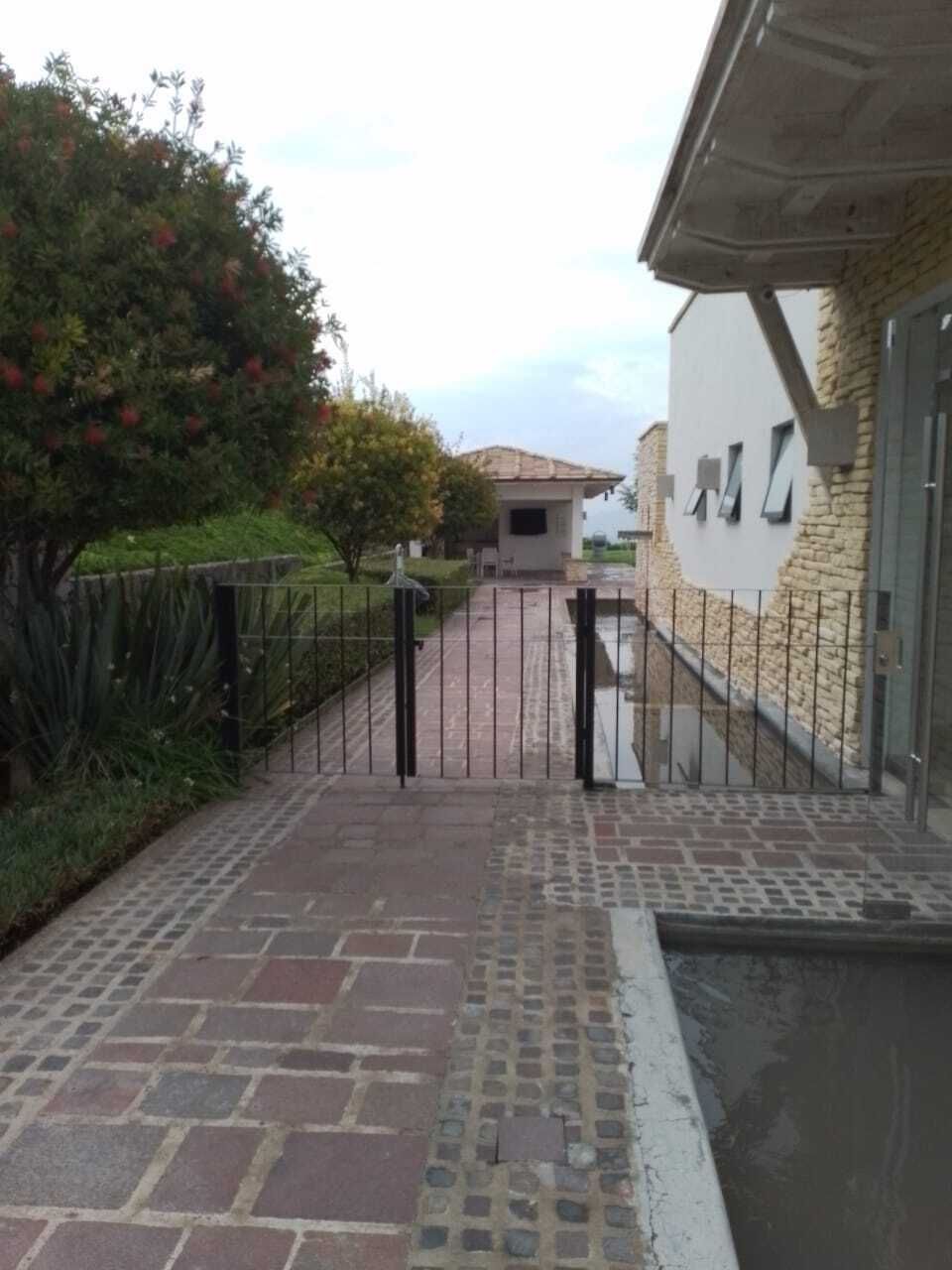 9 de 11