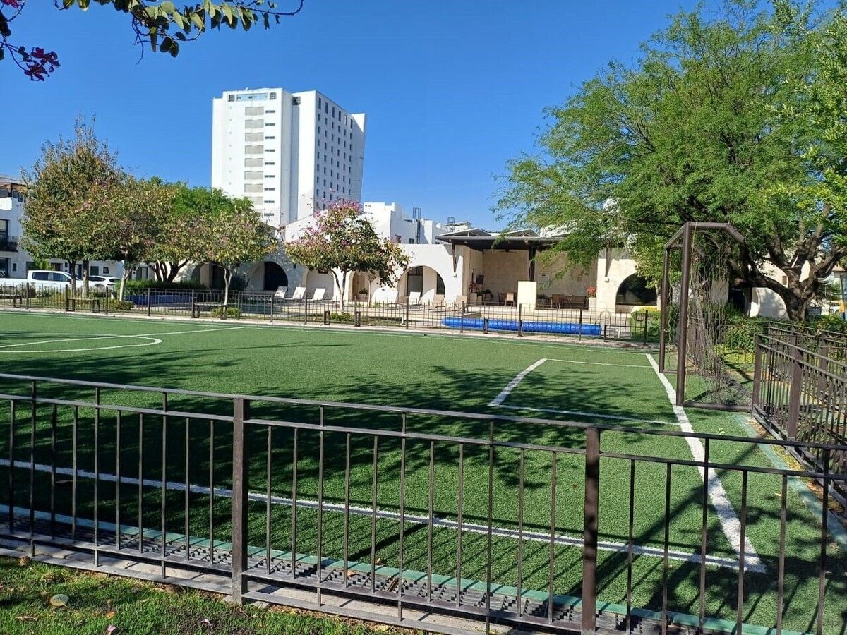 23 de 28