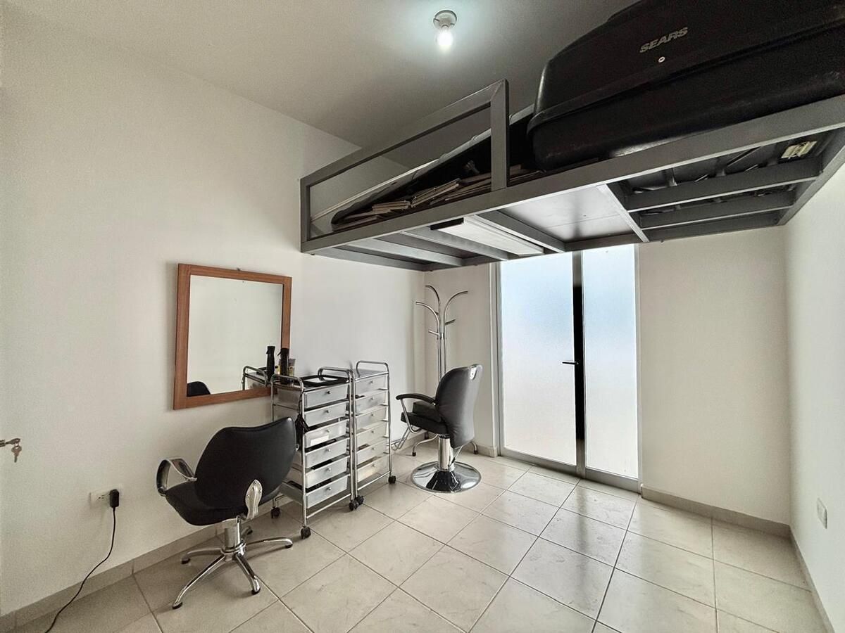 19 de 49: Recam. Secund 2 en PA y salida a terraza . Espacio para ofna