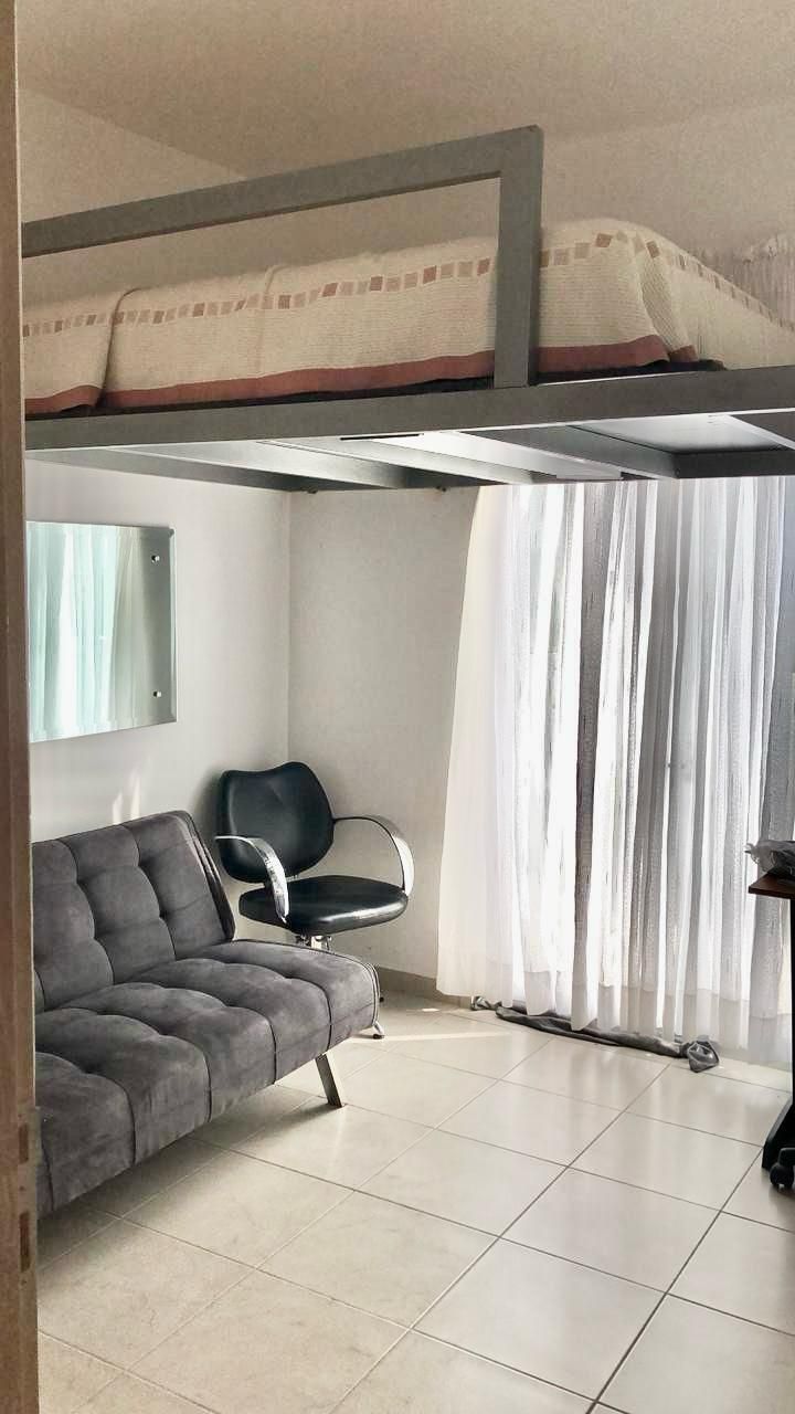 16 de 49: Recam. Secundaria 1 en PA con litera en acero empotrada .