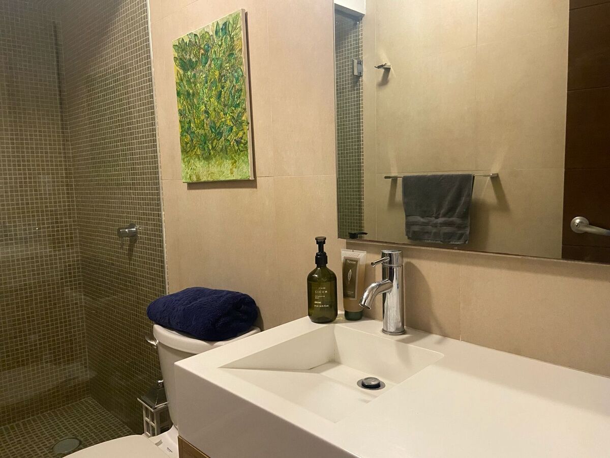 5 de 38: Baño común