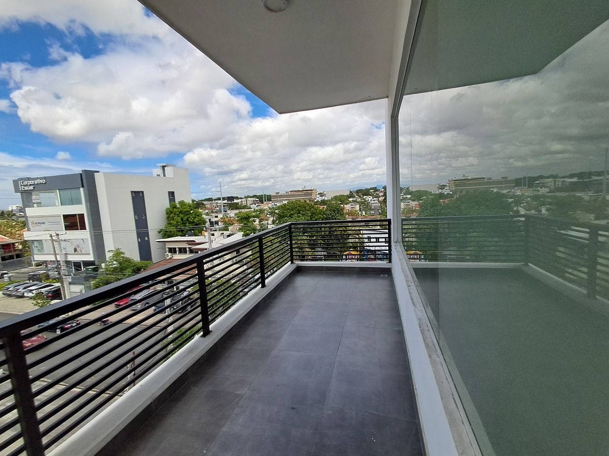 5 de 8: Vista del pasillo