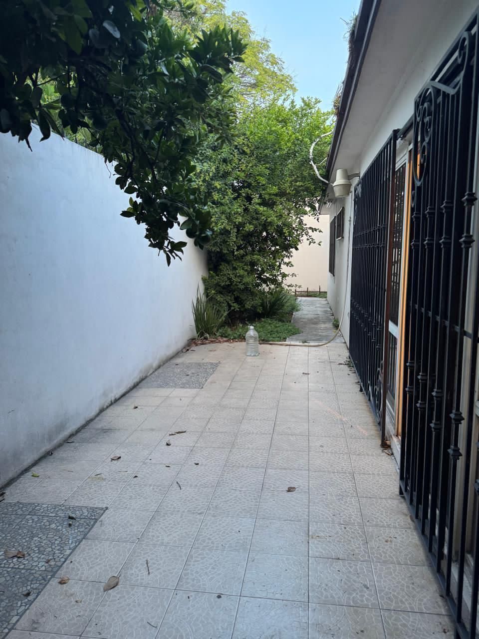 3 de 8