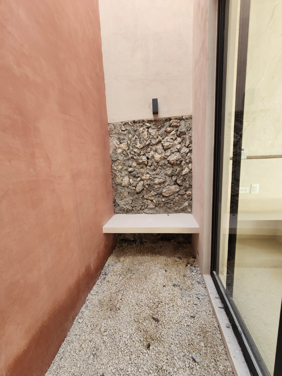 Casa Remodelada en Venta en el Barrio de Santa Ana