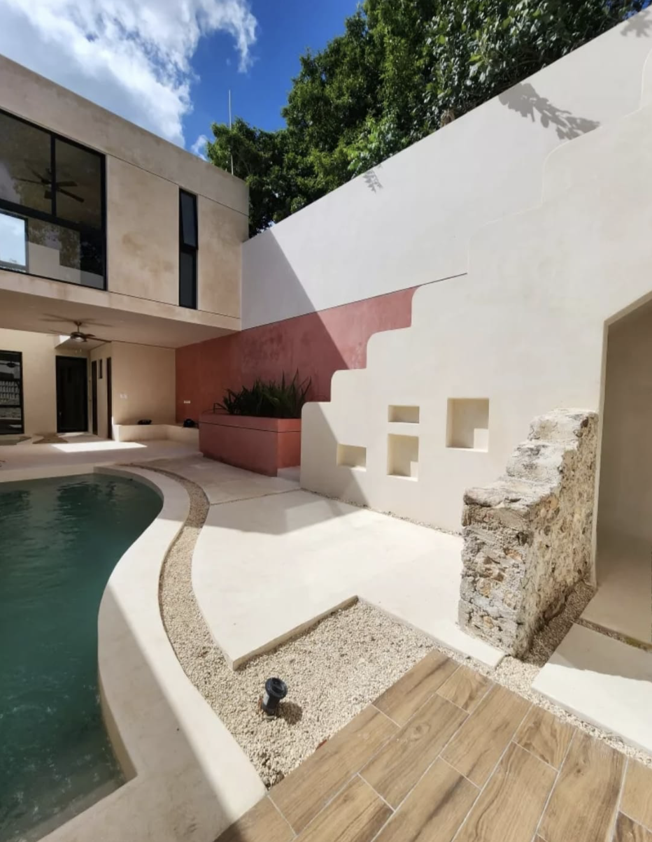 Casa Remodelada en Venta en el Barrio de Santa Ana