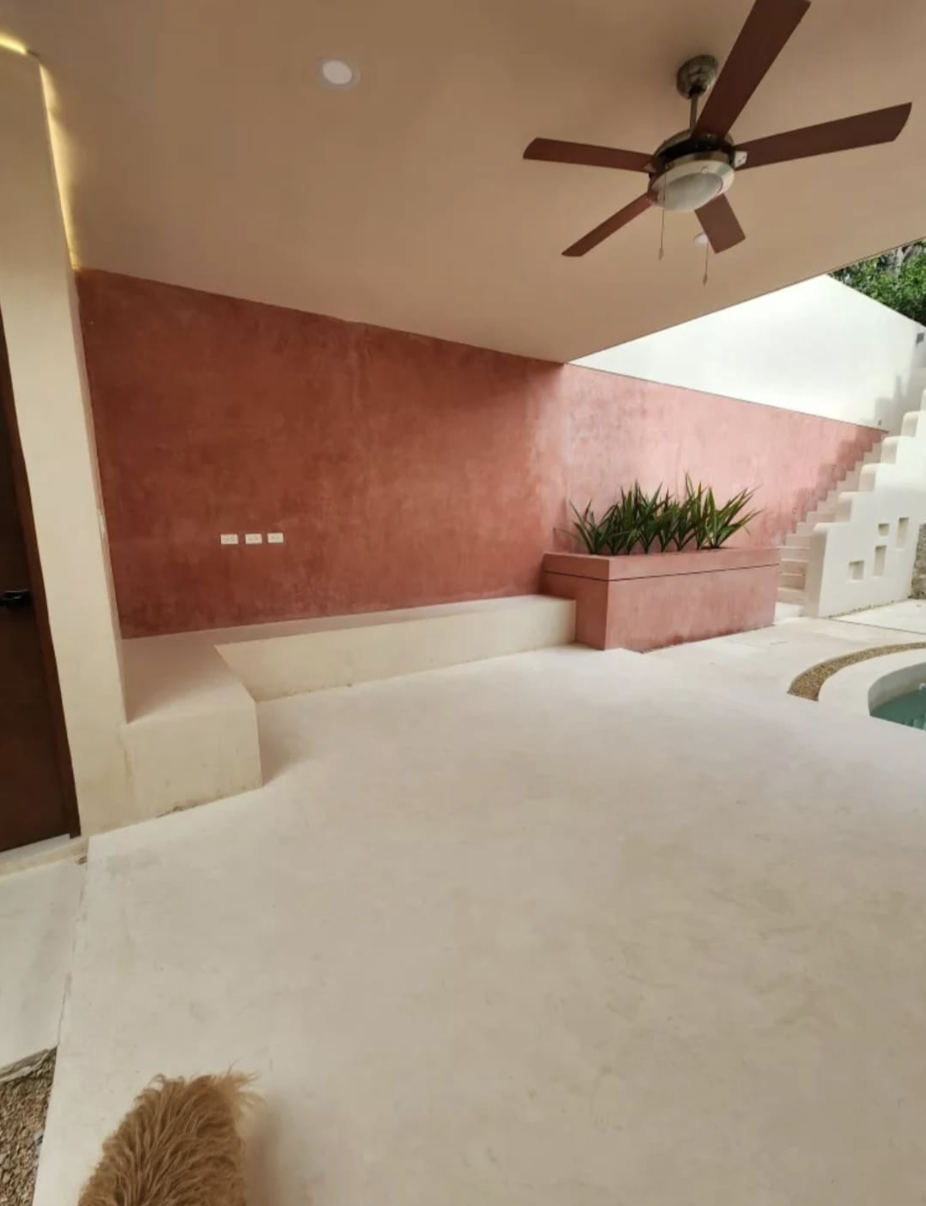 Casa Remodelada en Venta en el Barrio de Santa Ana