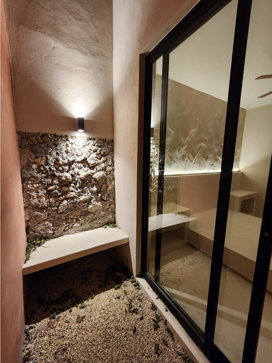 Casa Remodelada en Venta en el Barrio de Santa Ana