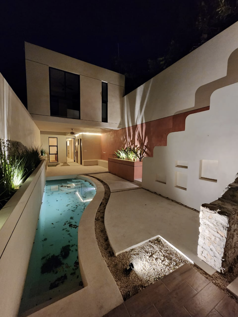 Casa Remodelada en Venta en el Barrio de Santa Ana