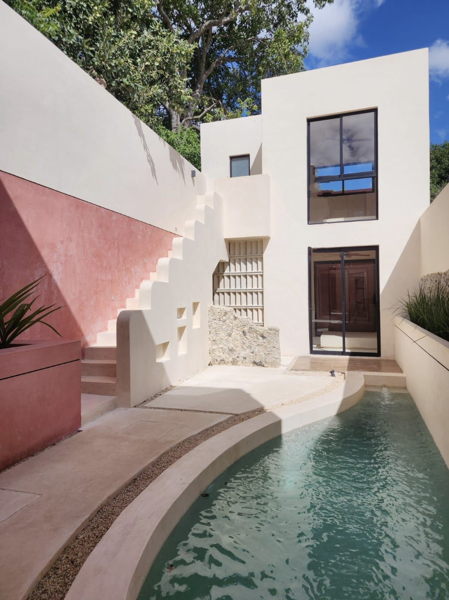 Casa Remodelada en Venta en el Barrio de Santa Ana