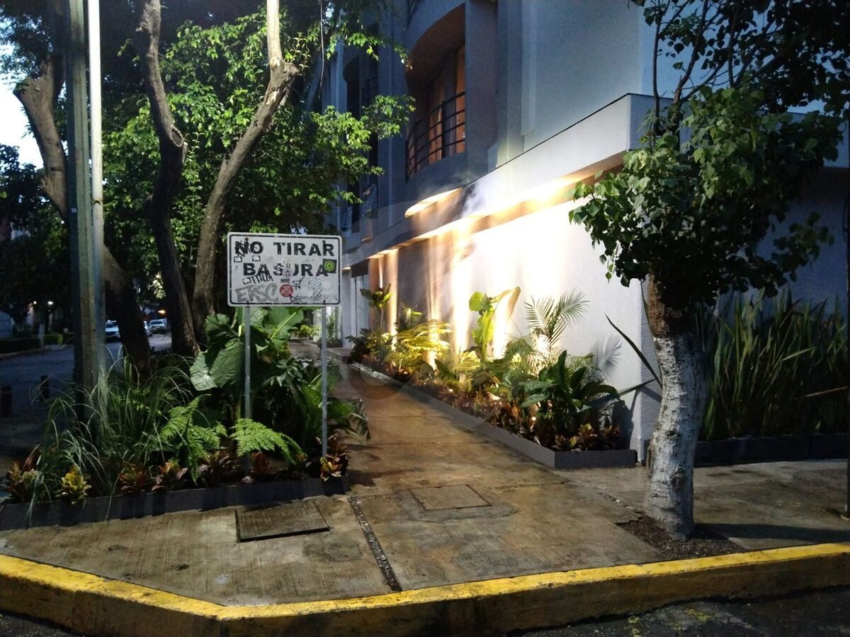 4 de 11