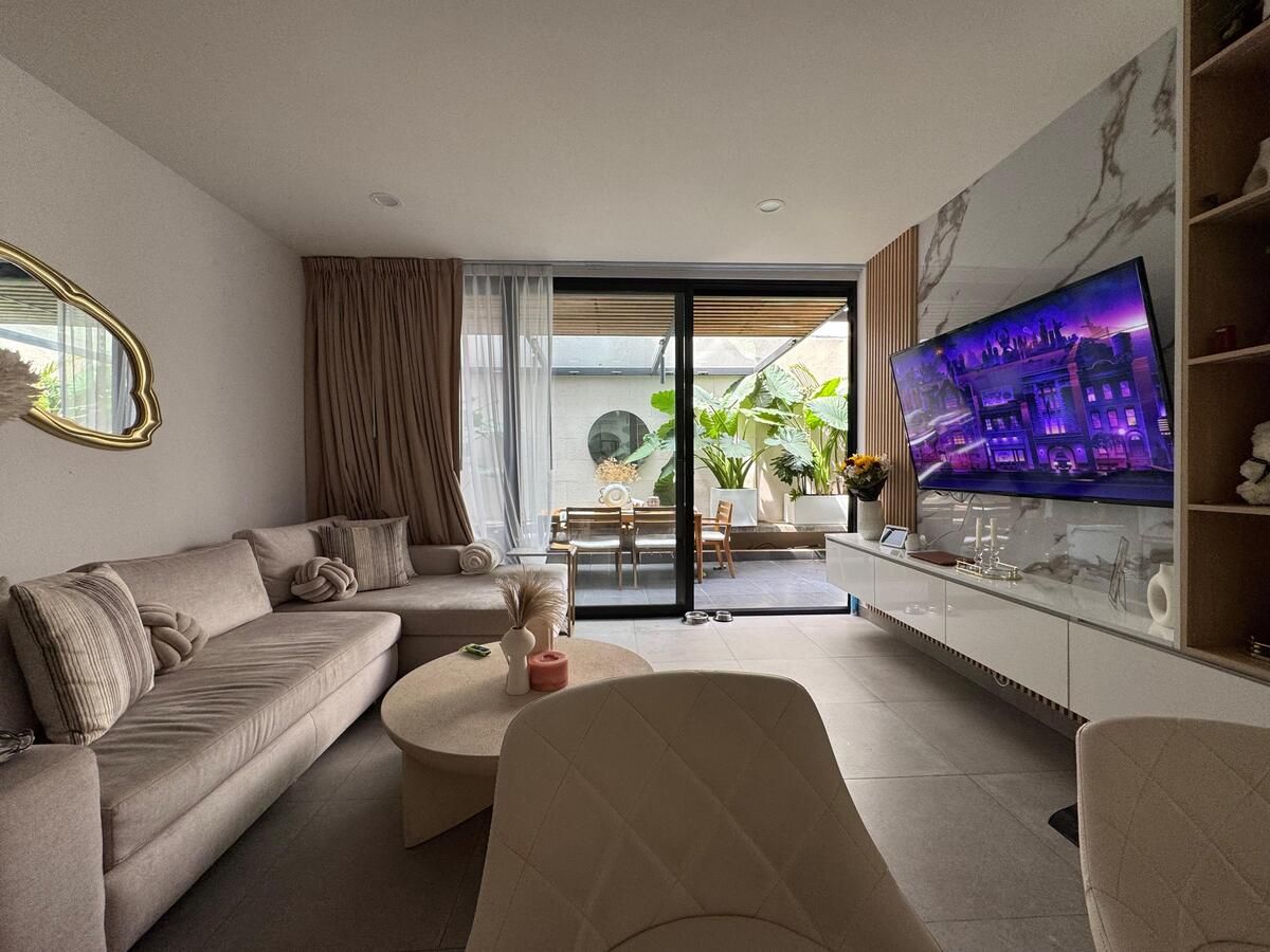 2 de 25: Sala