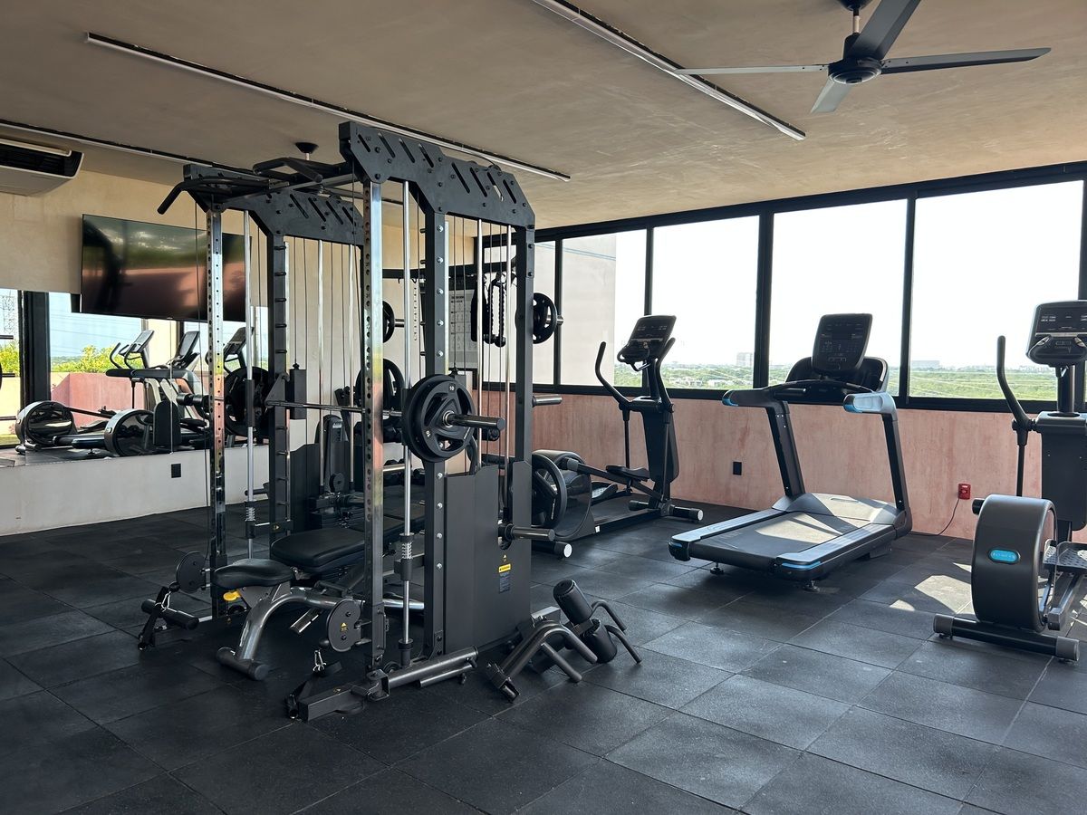 10 de 23: Gimnasio