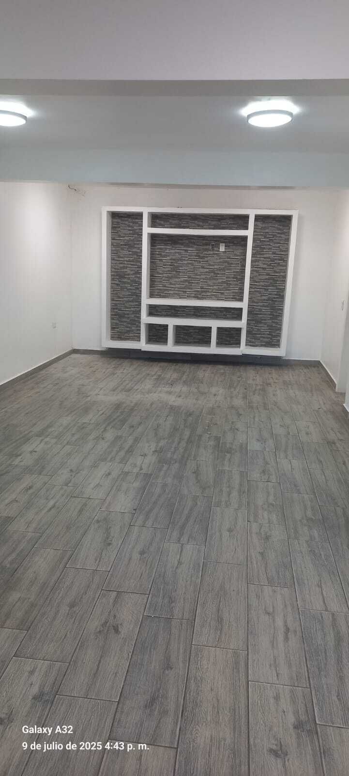 10 de 28: DEPARTAMENTO 2