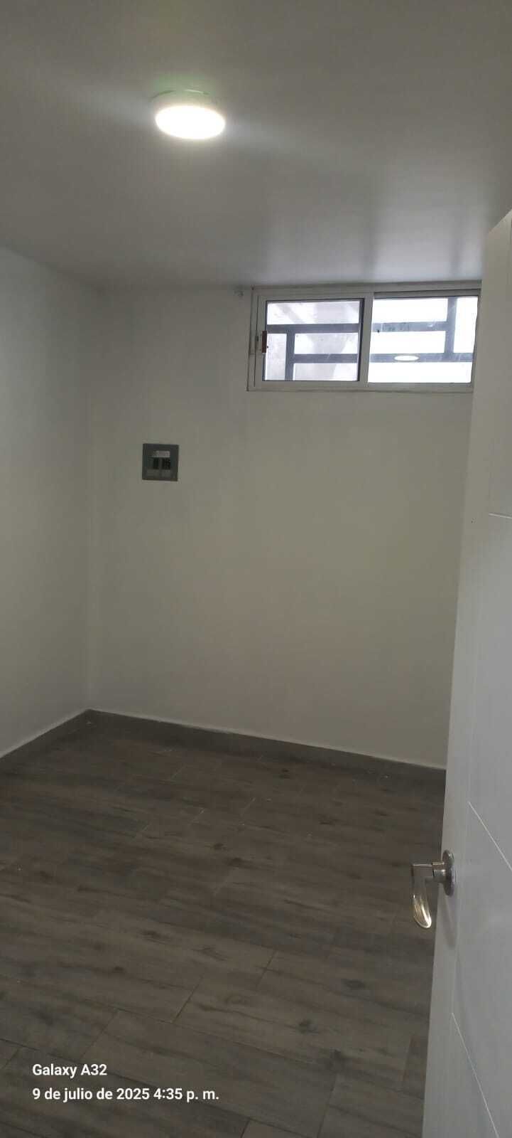 12 de 28: DEPARTAMENTO 2