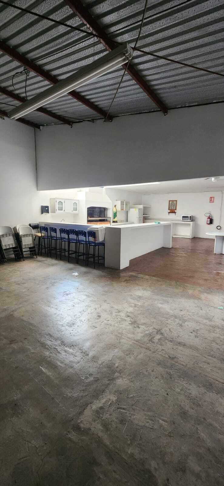 4 de 17