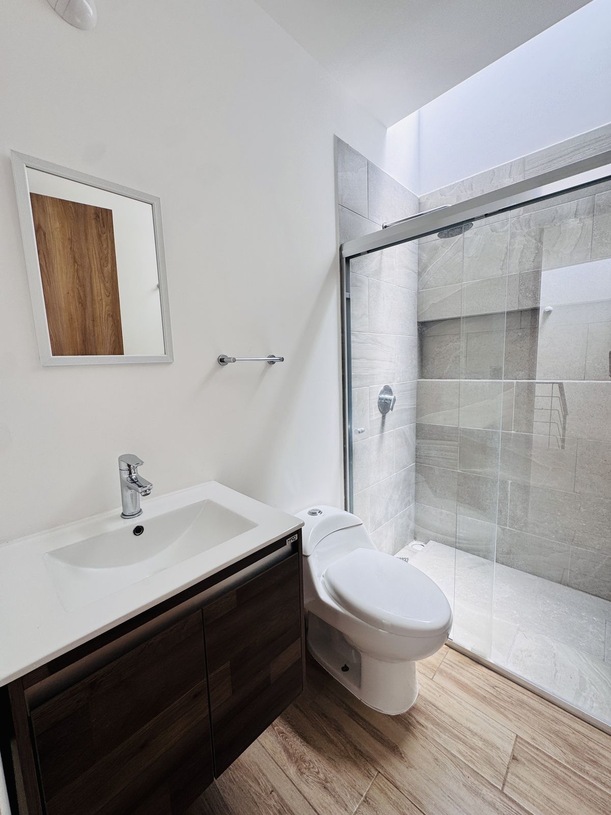 14 de 22: baño rec principal