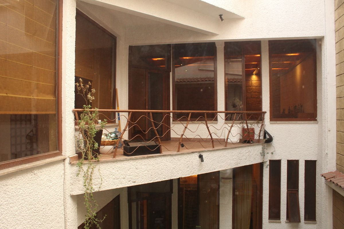 7 of 41: Terraza