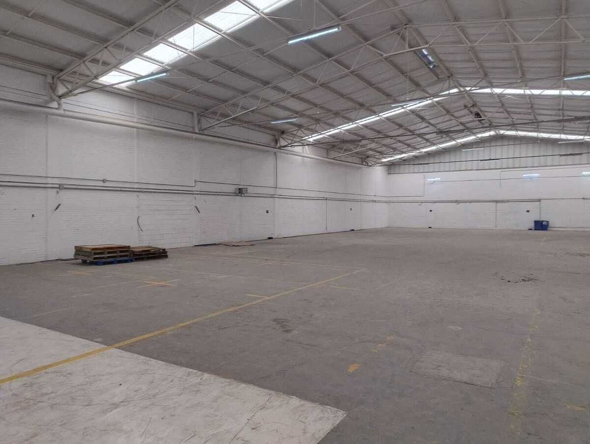 SE RENTA BODEGA EN NAUCALPAN