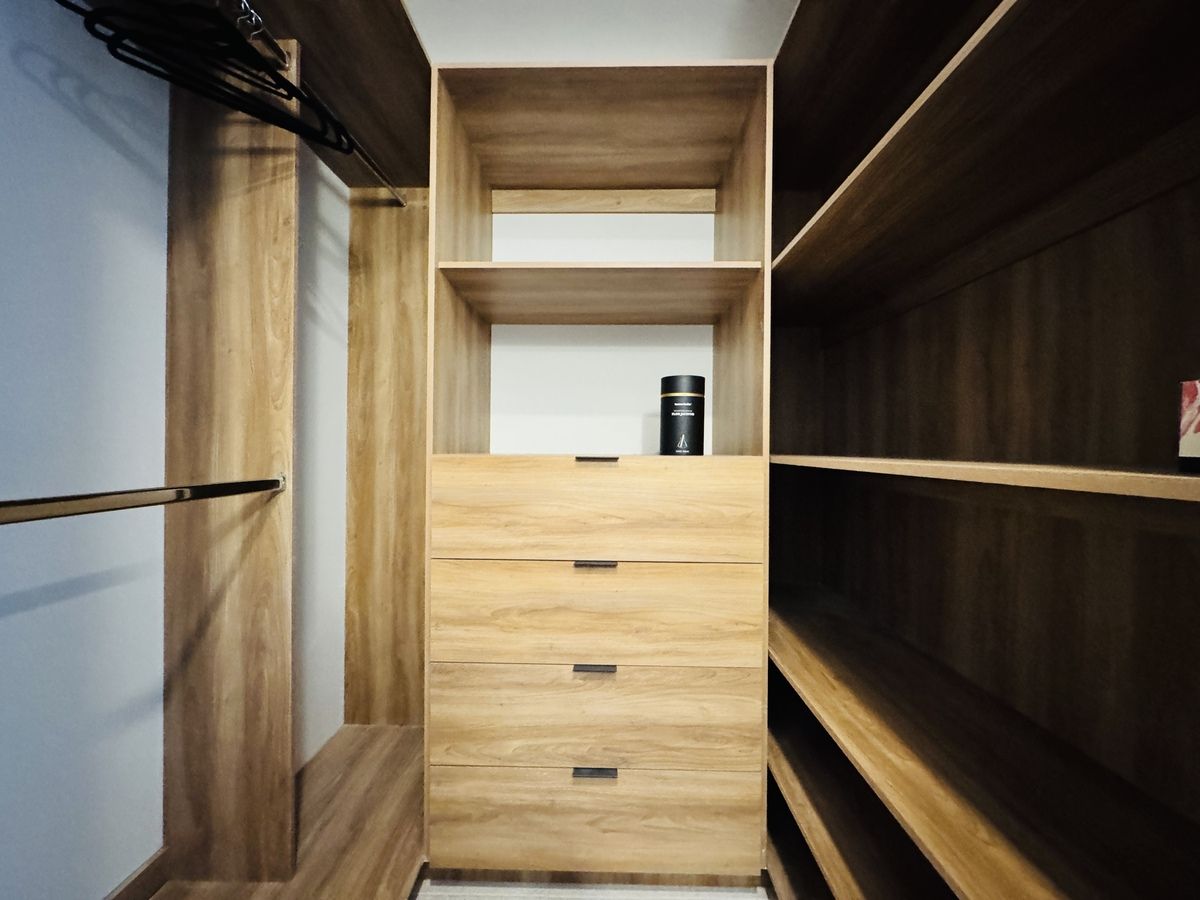 8 de 11: Walk ing closet