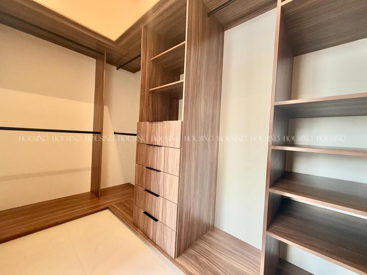 25 de 26: Vestidor Recámara secundaria 2