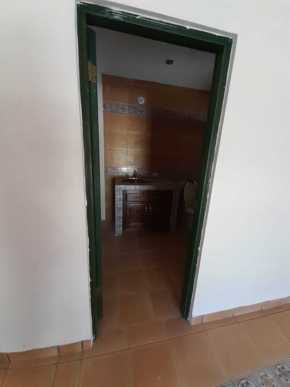 4 de 27