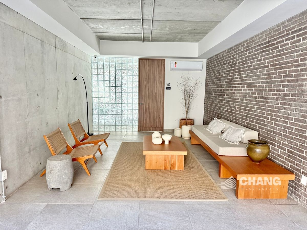 27 de 29: Lobby con A/A