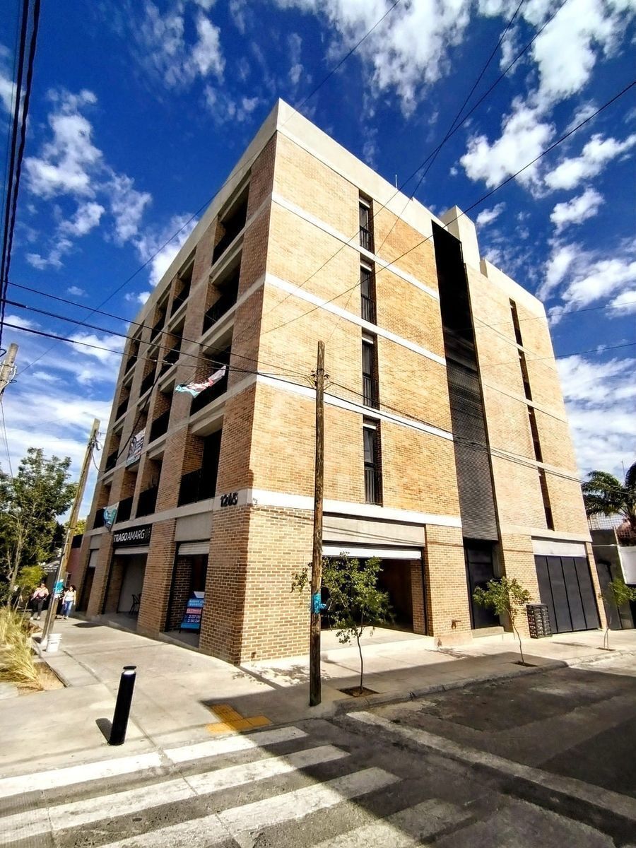 1 de 14