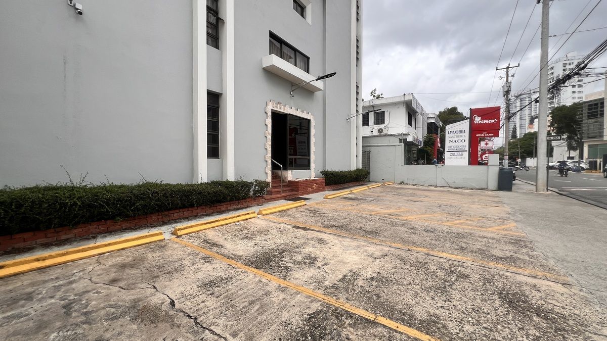1 de 4