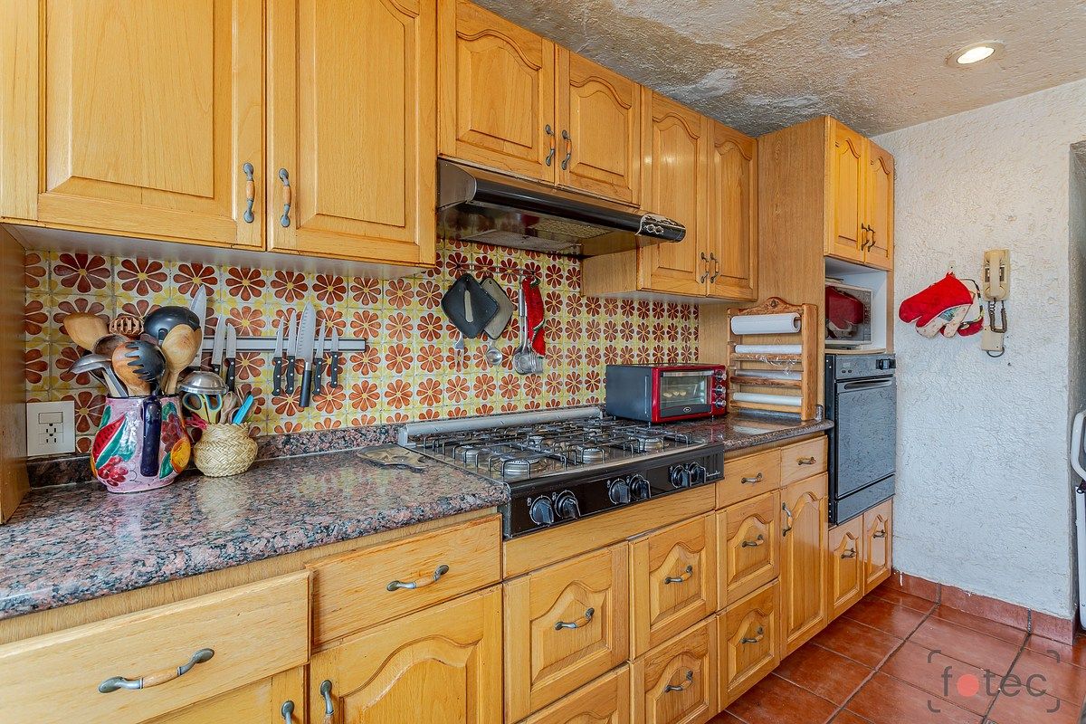 House in Bosques de las Lomas, Cuajimalpa de Morelos, photo 12 of 24
