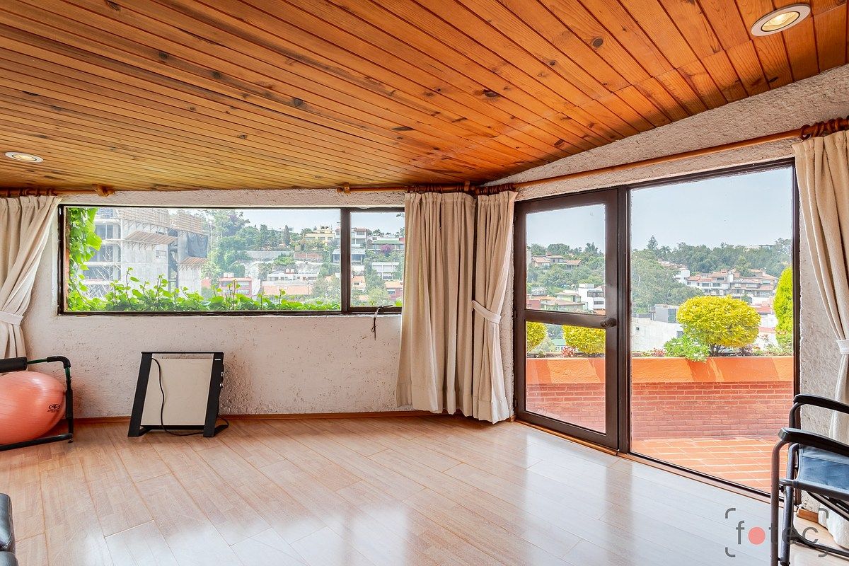 House in Bosques de las Lomas, Cuajimalpa de Morelos, photo 16 of 24