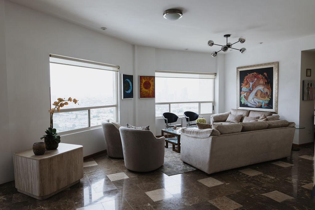 1 de 17: Sala
