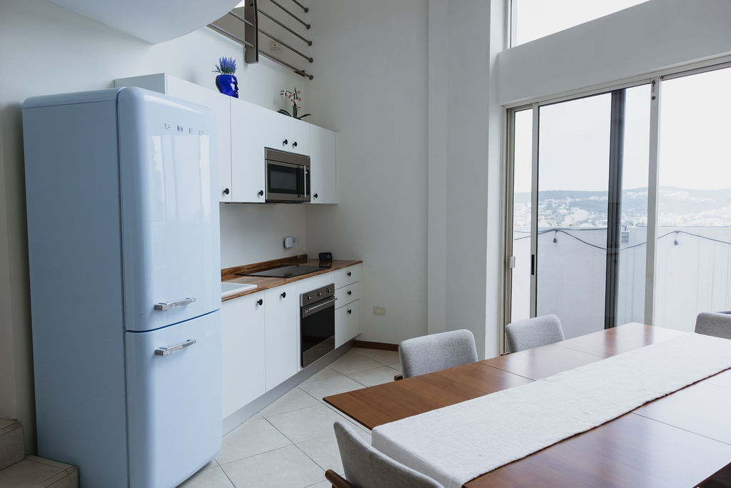 17 de 17: Cocina y comedor