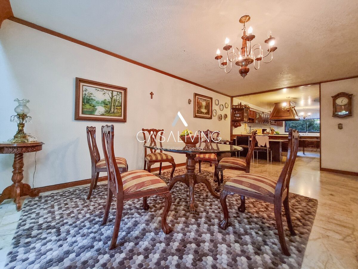 5 of 30: Antecomedor