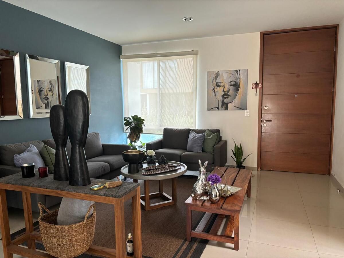 2 de 14: Sala