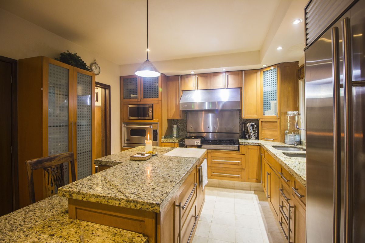 5 of 43: Casa en Colinas de San Javier en Venta Cocina