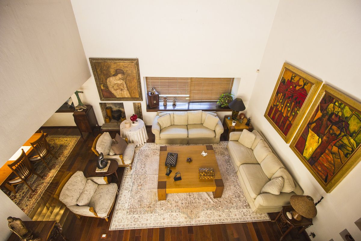 2 of 43: Casa en Colinas de San Javier en Venta Sala