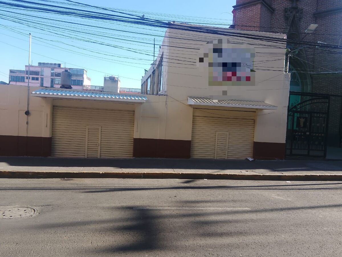 3 de 8
