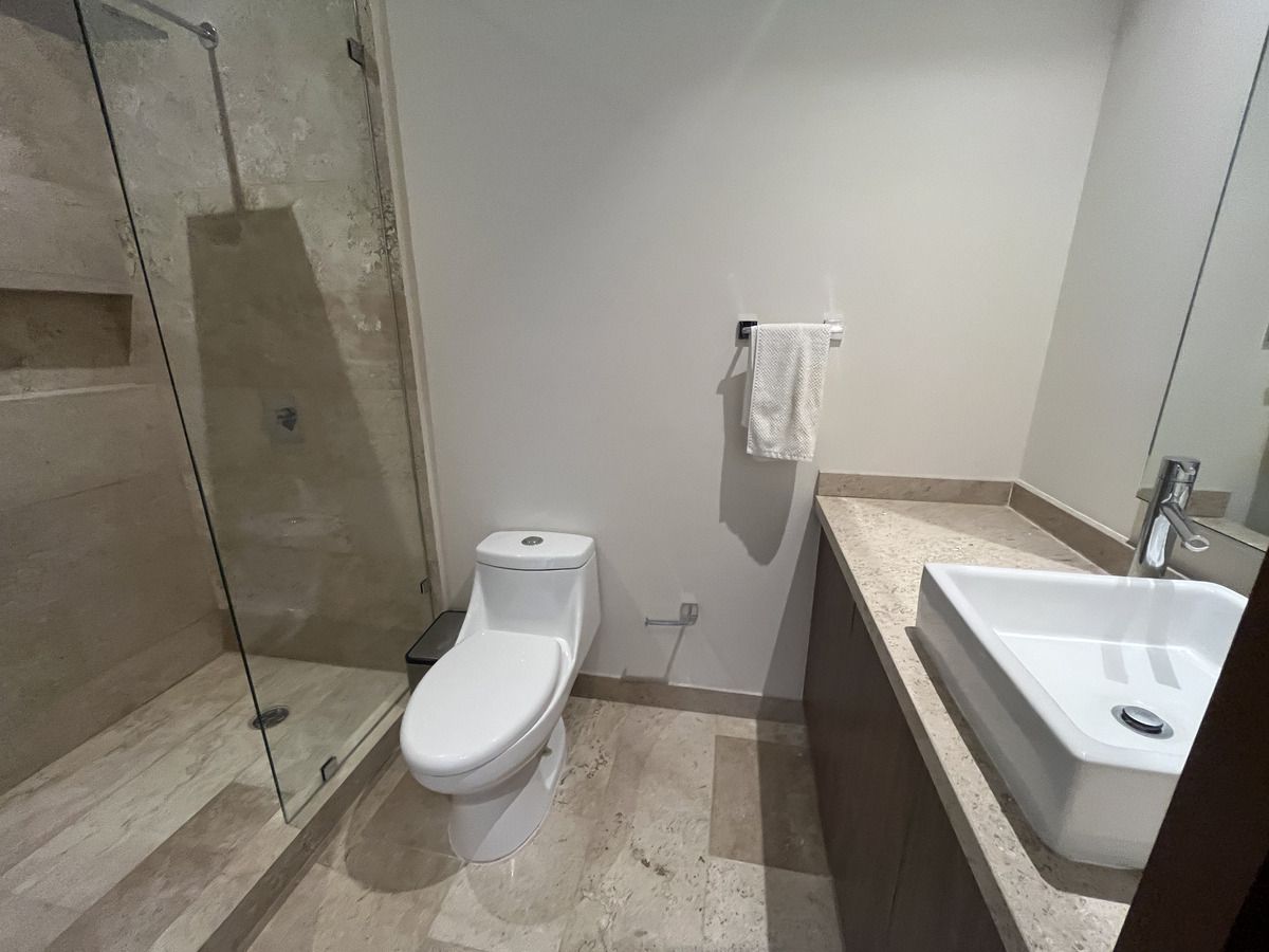 23 de 32: Baño Recamara 2