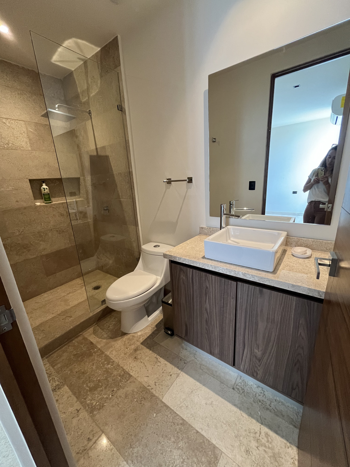 27 de 32: Baño Recamara 3