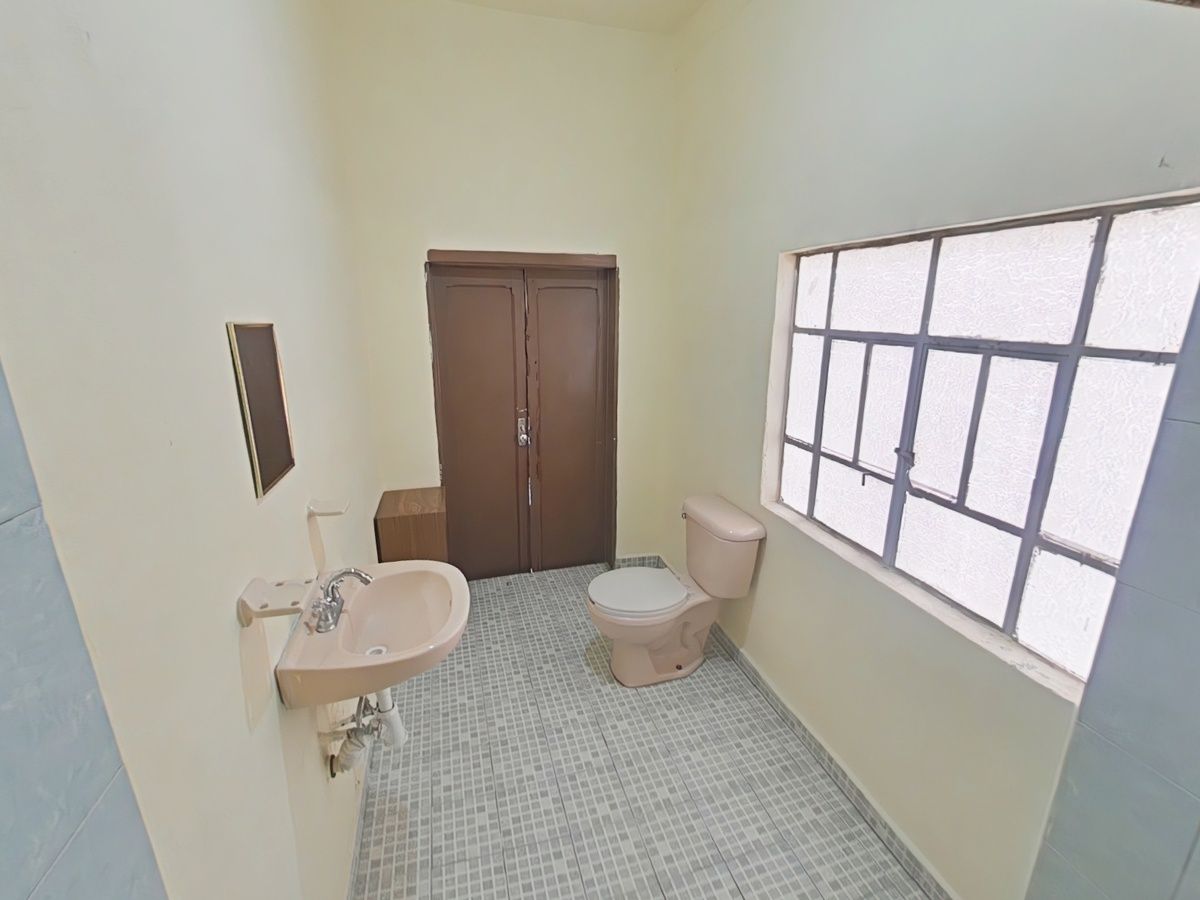 CASA EN VENTA AMADO NERVO MORELIA CENTRO HISTORICO - foto 2