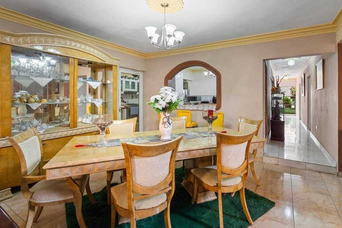 Casa en Hainamosa, Santo Domingo Este, foto 3 de 17