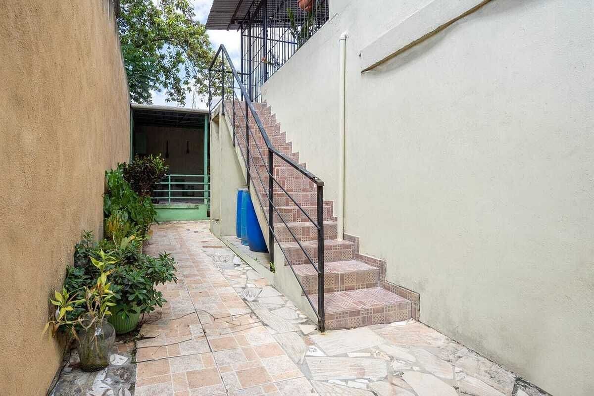 Casa en Hainamosa, Santo Domingo Este, foto 12 de 17