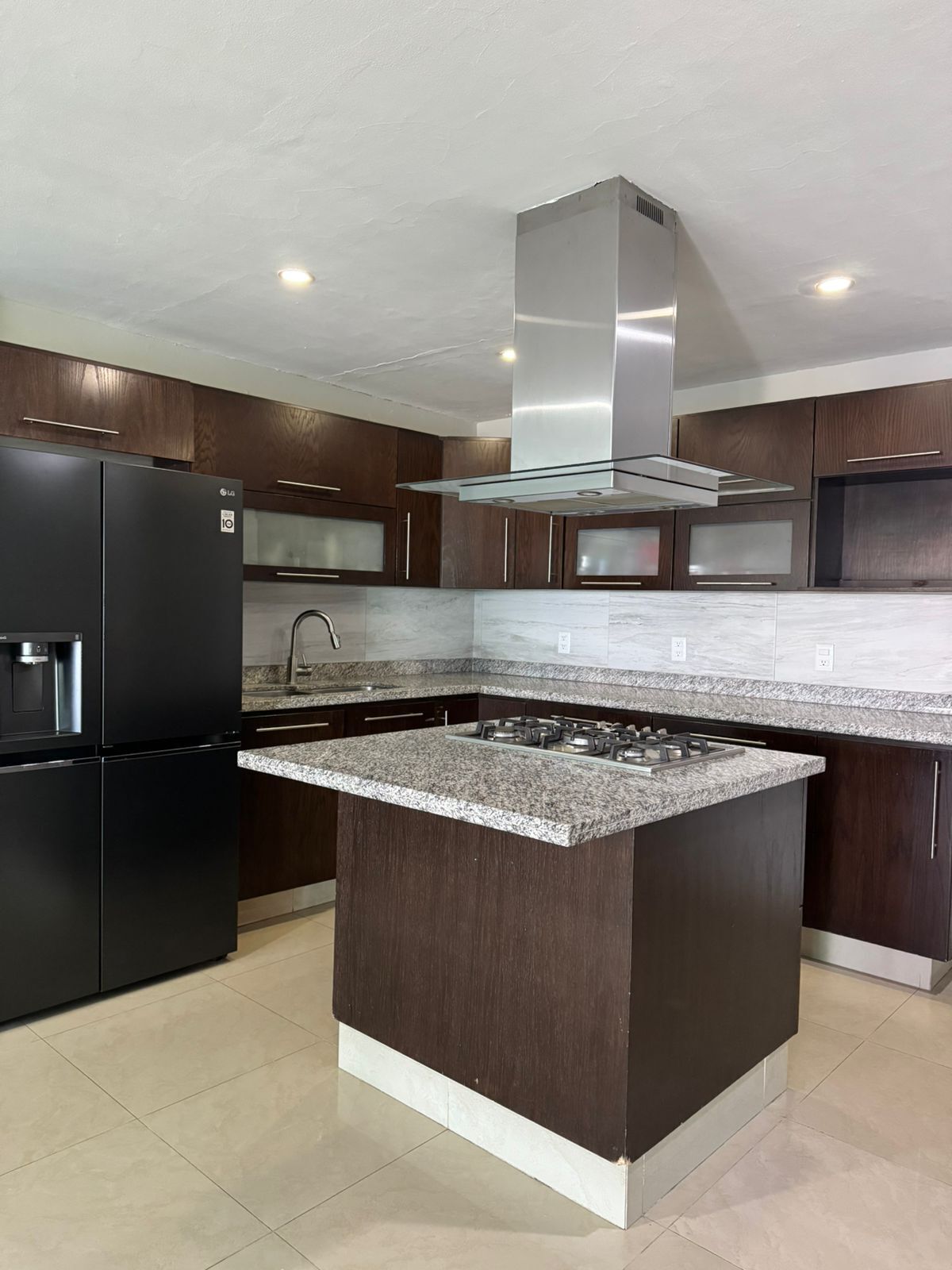 4 of 25: VISTA COCINA INTEGRAL