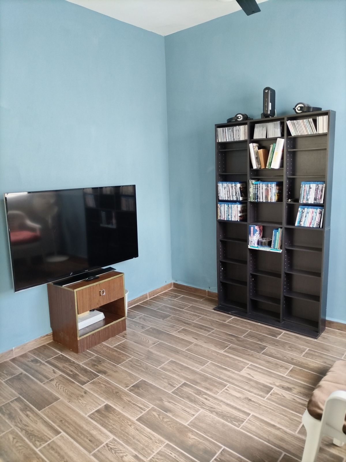 3 of 12: Family room