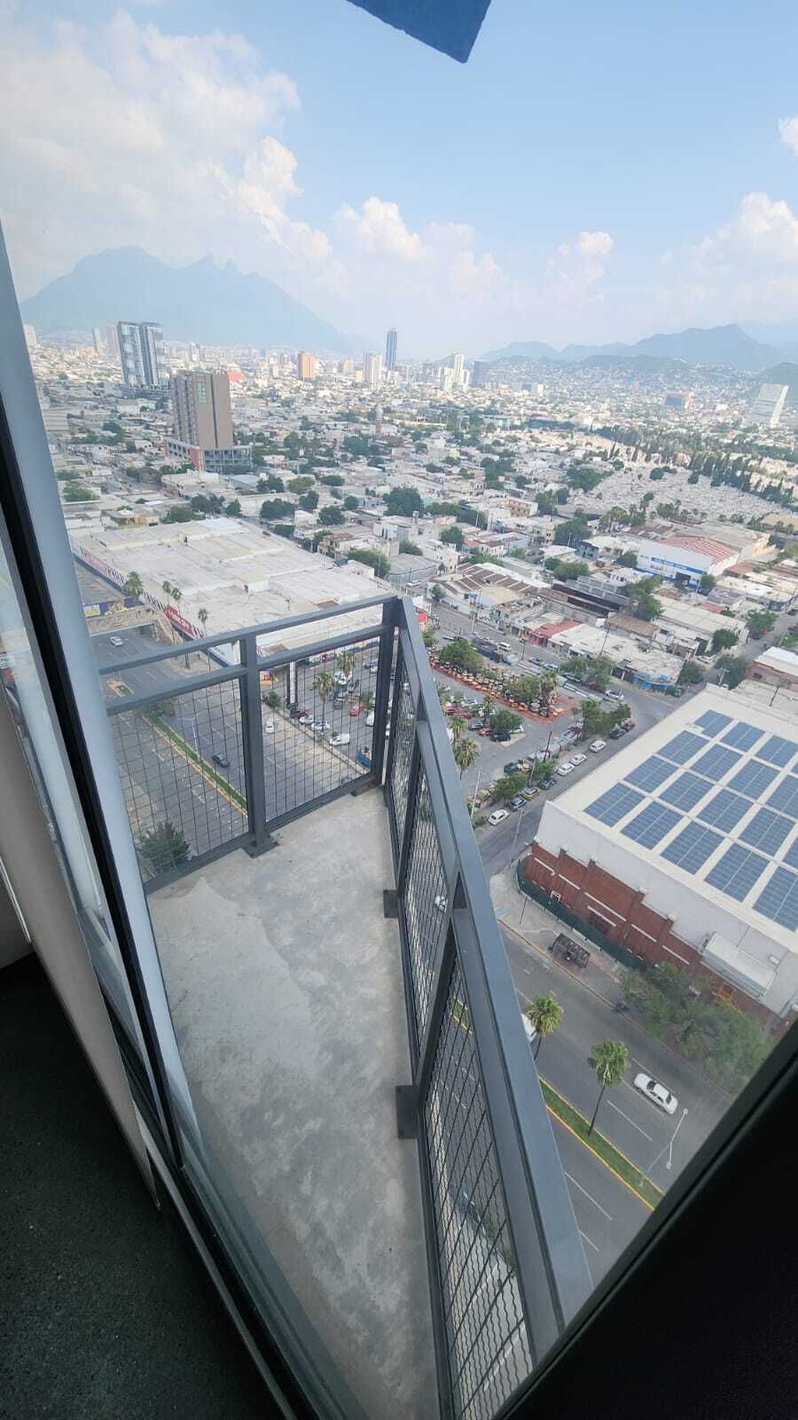 4 de 9