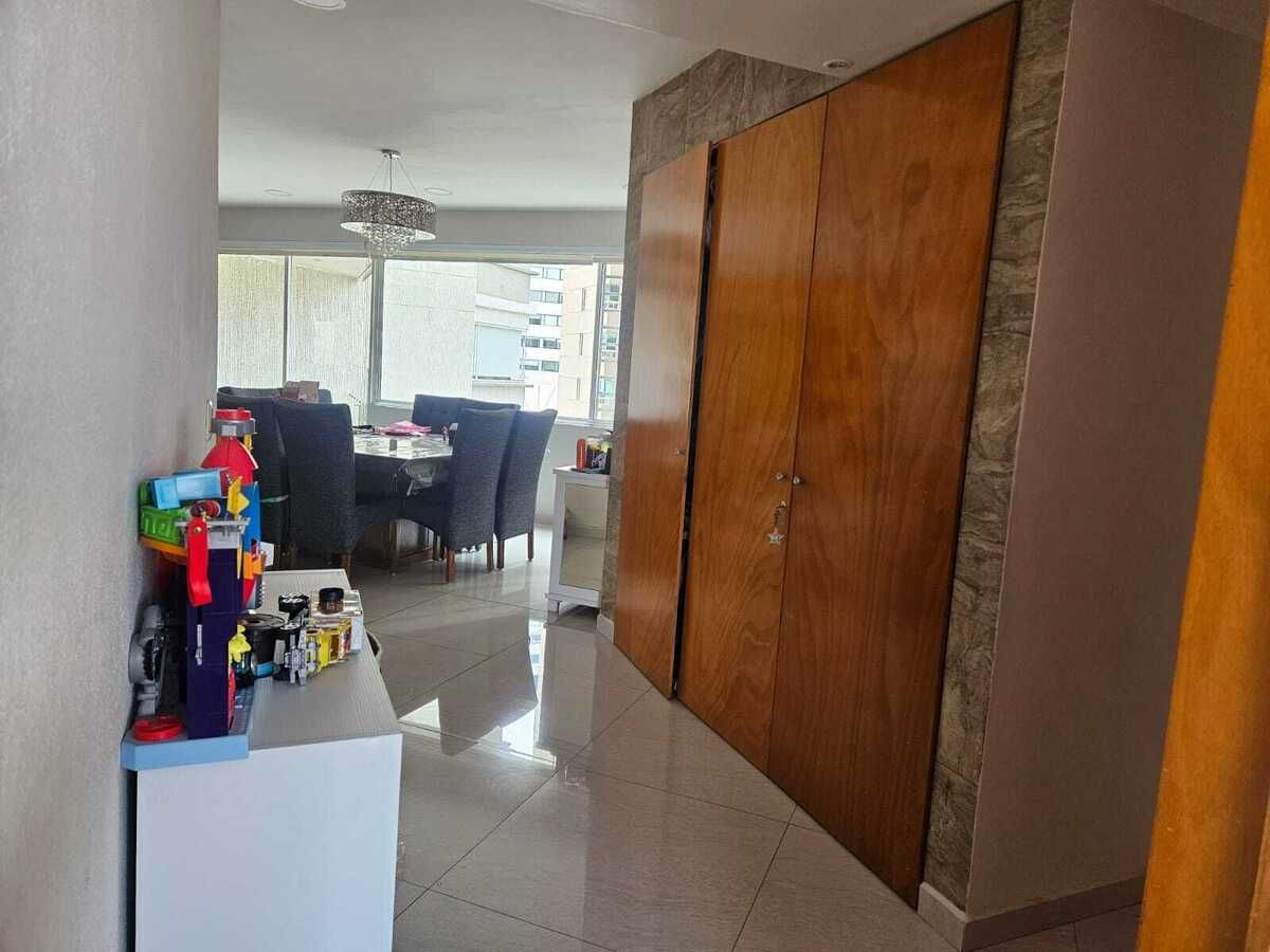 8 de 28