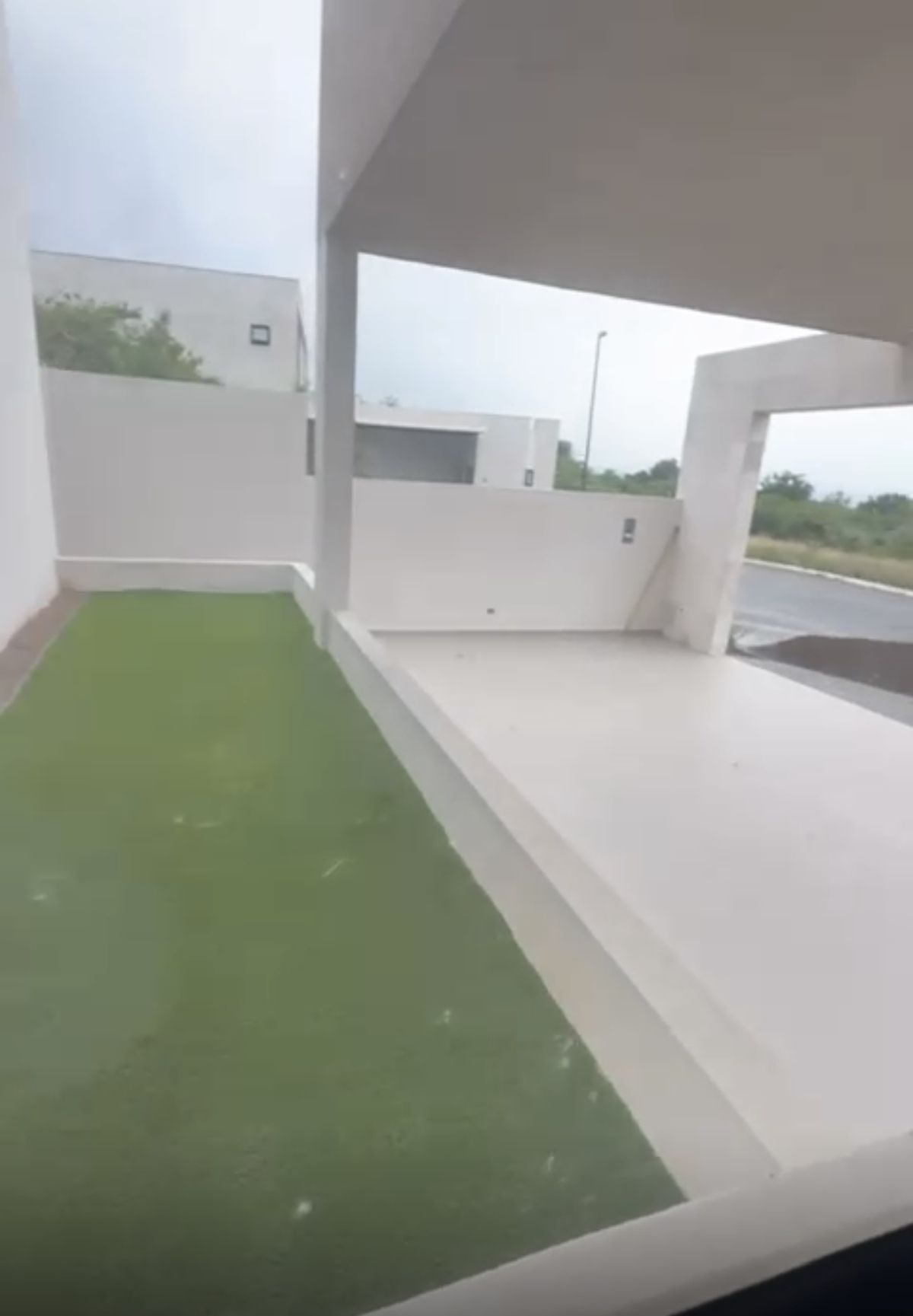 4 of 18
