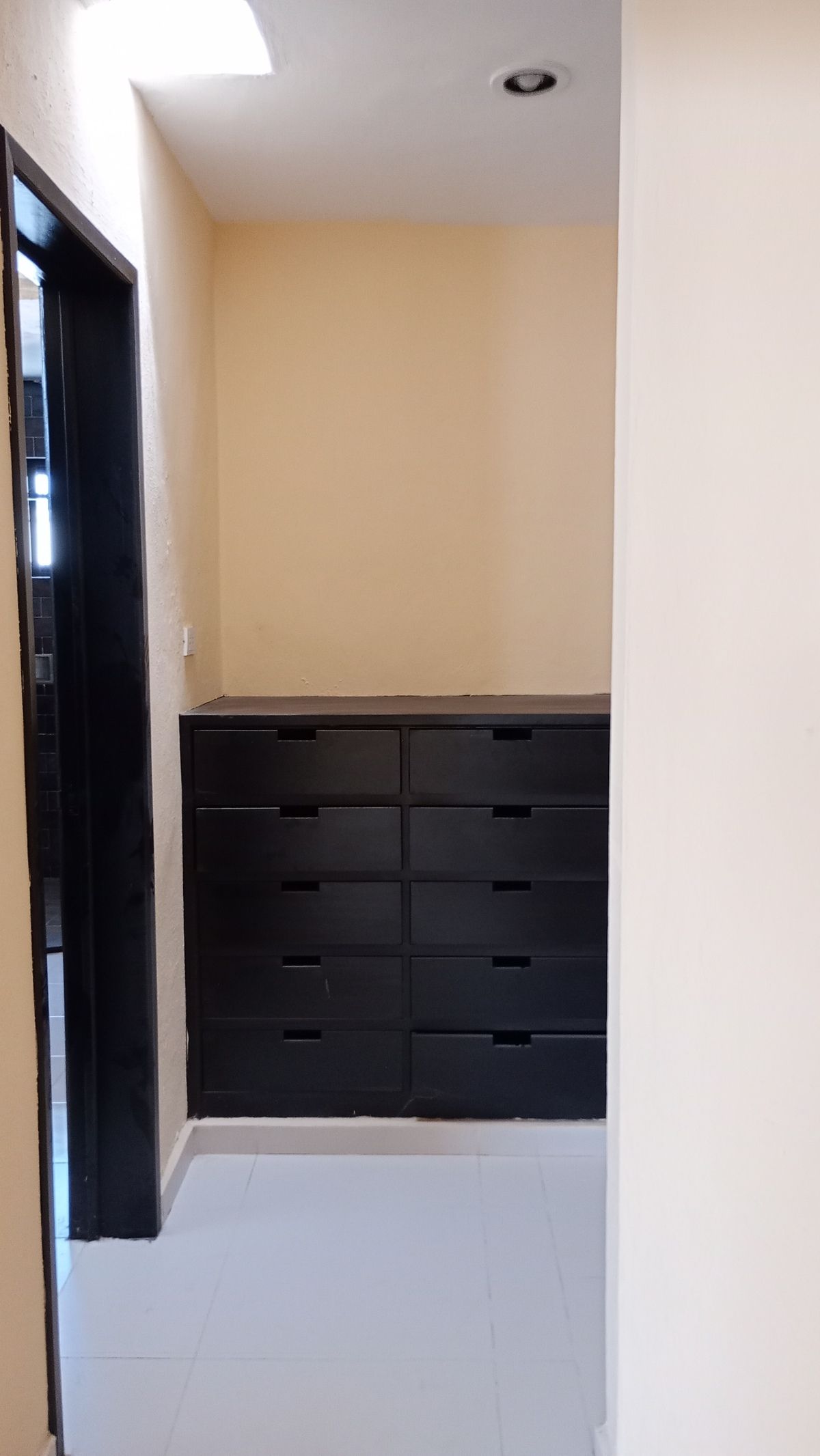 18 de 36: Closet vestidor  de Recámara principal